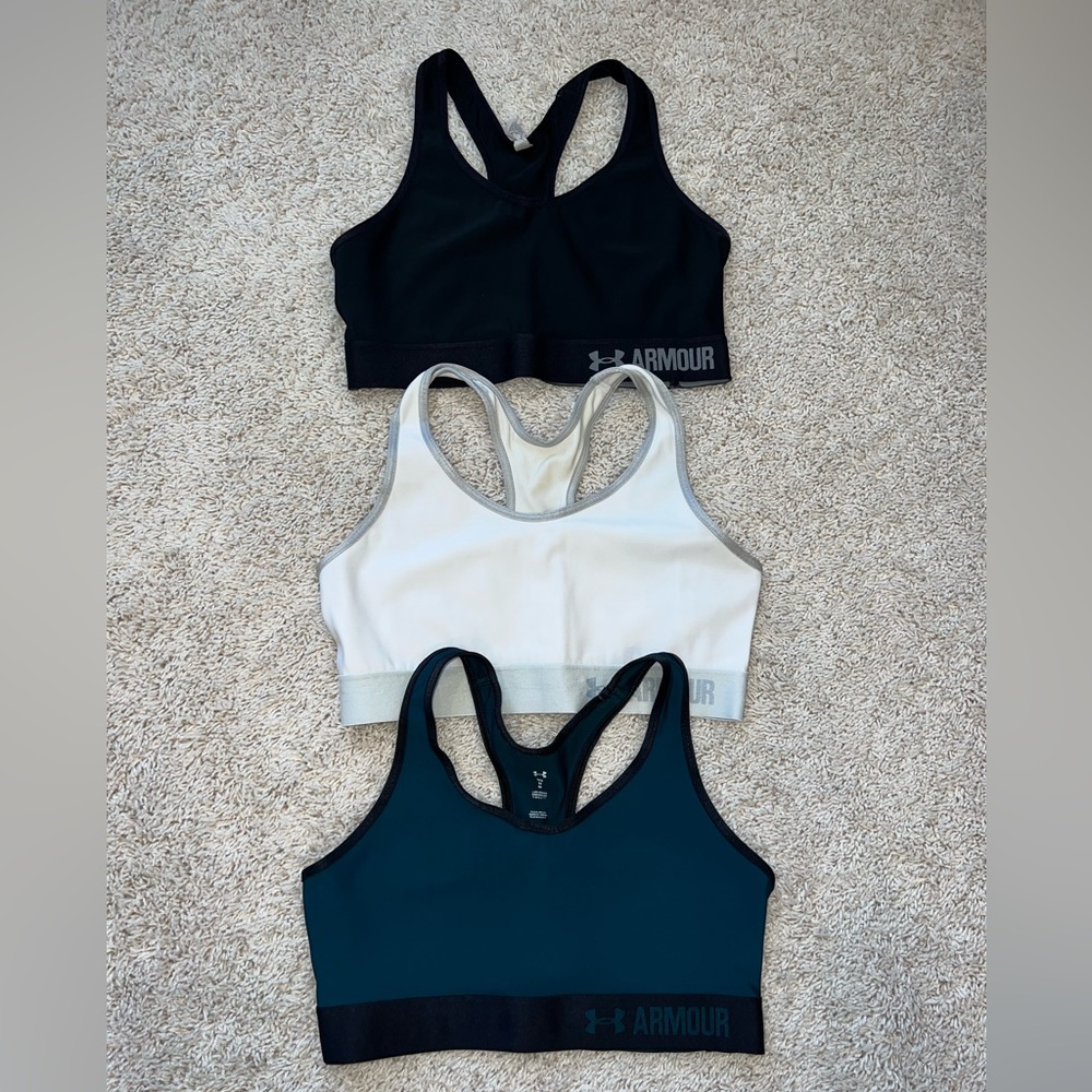 Underarmour sports bras